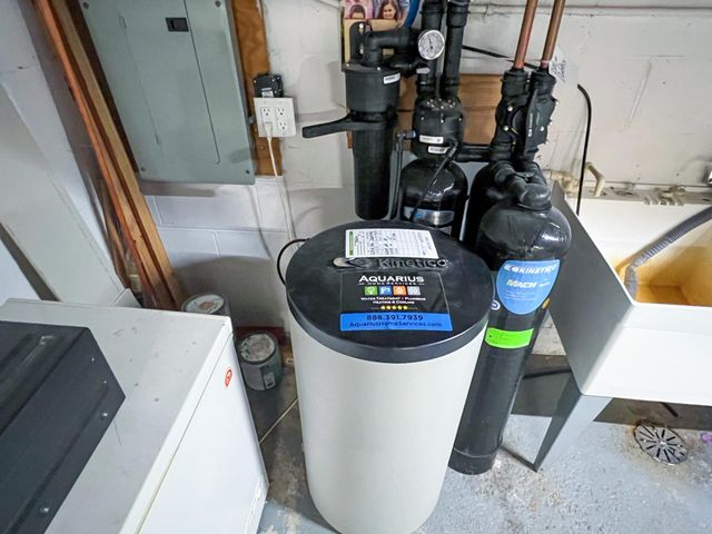 2053 Mesabi Avenue, North Saint Paul, MN 55109