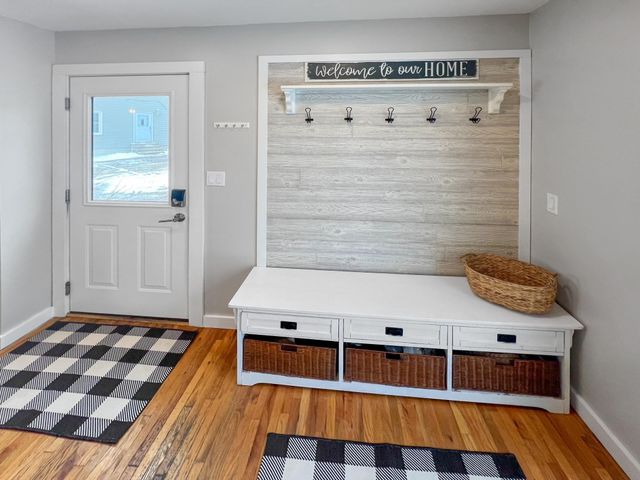 2053 Mesabi Avenue, North Saint Paul, MN 55109