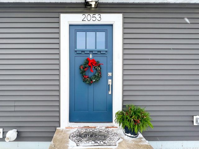 2053 Mesabi Avenue, North Saint Paul, MN 55109