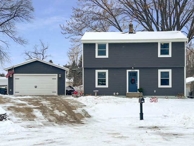2053 Mesabi Avenue, North Saint Paul, MN 55109