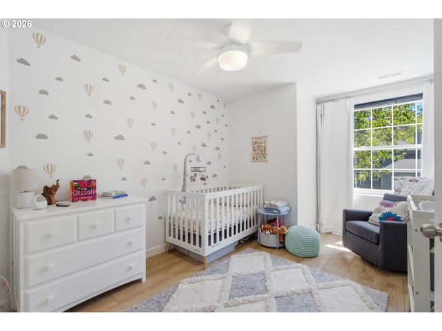 4123 Sw COMUS St, Portland, OR 97219