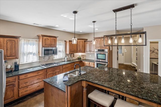 5593 MAGNOLIA BEND CV, Arlington, TN 38002