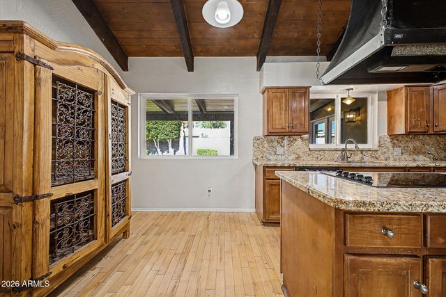 601 W AUGUSTA Avenue, Phoenix, AZ 85021