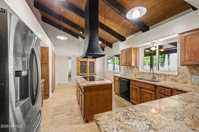 601 W AUGUSTA Avenue, Phoenix, AZ 85021