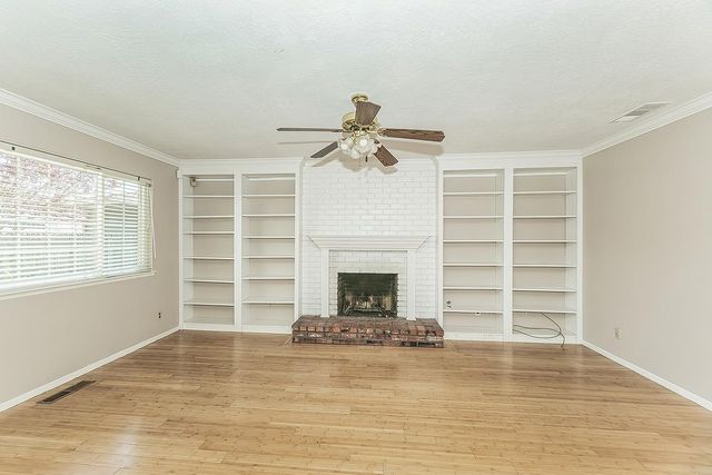 6740 N Harrison Avenue, Fresno, CA 93711