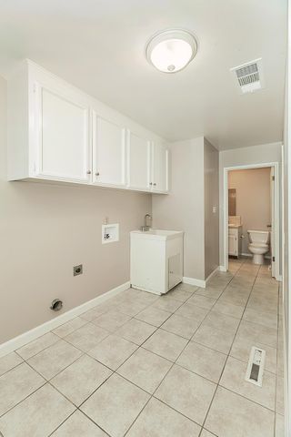 6740 N Harrison Avenue, Fresno, CA 93711