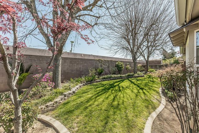 6740 N Harrison Avenue, Fresno, CA 93711