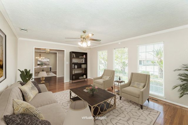 6740 N Harrison Avenue, Fresno, CA 93711