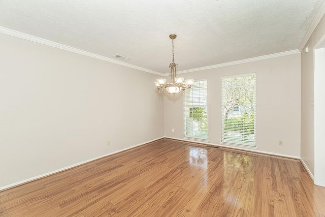 6740 N Harrison Avenue, Fresno, CA 93711