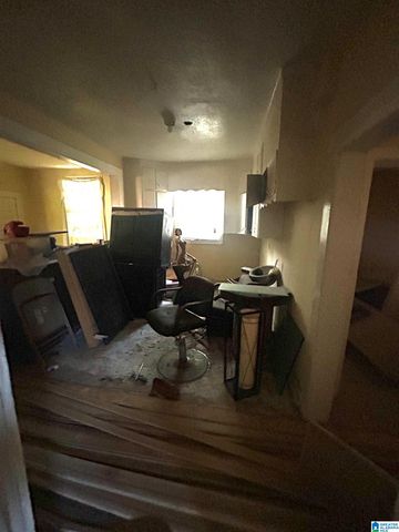 215 50TH STREET, Fairfield, AL 35064