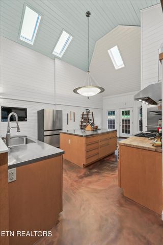 7113 Cheshire Drive, Knoxville, TN 37919