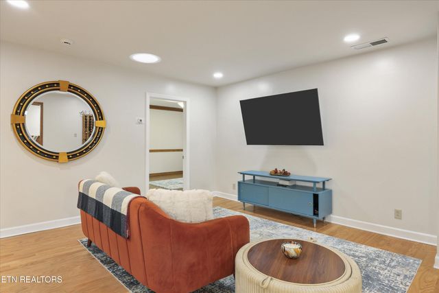 7113 Cheshire Drive, Knoxville, TN 37919