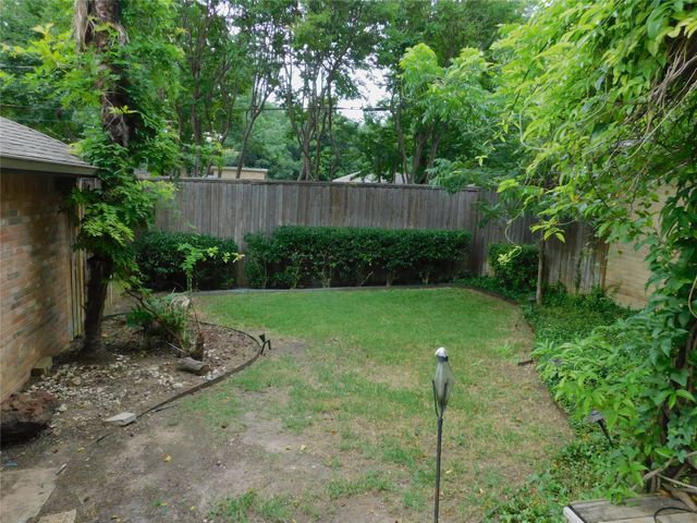 2715 Alden Avenue, Dallas, TX 75211