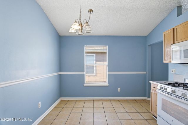 3348 VOLLEY Drive, Jacksonville, FL 32277