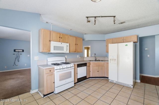 3348 VOLLEY Drive, Jacksonville, FL 32277