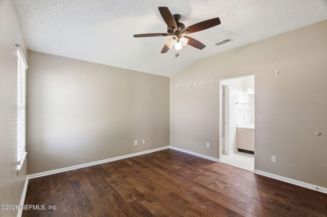 3348 VOLLEY Drive, Jacksonville, FL 32277
