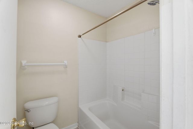 3348 VOLLEY Drive, Jacksonville, FL 32277