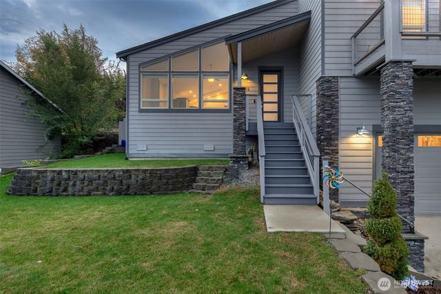 2136 W Honeysett Road, Wenatchee, WA 98801