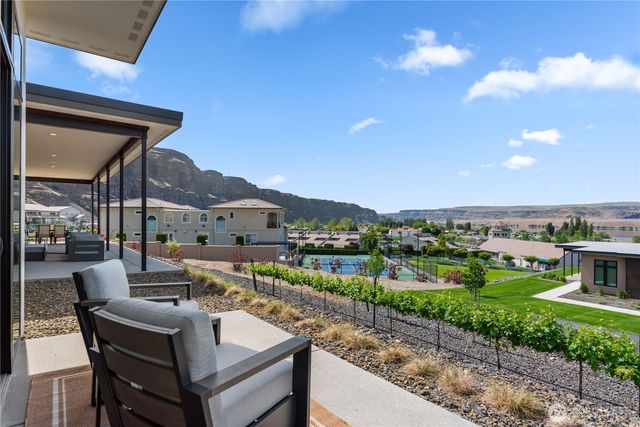 9016 Tendril Lane NW, Quincy, WA 98848