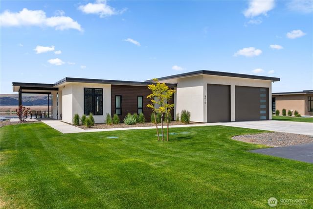 9016 Tendril Lane NW, Quincy, WA 98848