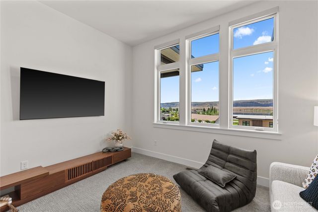 9016 Tendril Lane NW, Quincy, WA 98848