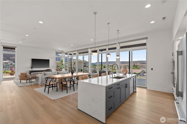 9016 Tendril Lane NW, Quincy, WA 98848