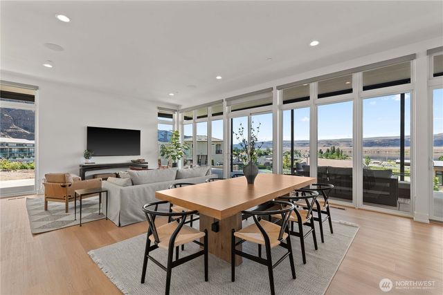 9016 Tendril Lane NW, Quincy, WA 98848