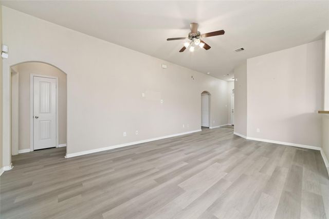 18302 Redoak Manor Lane, Cypress, TX 77433