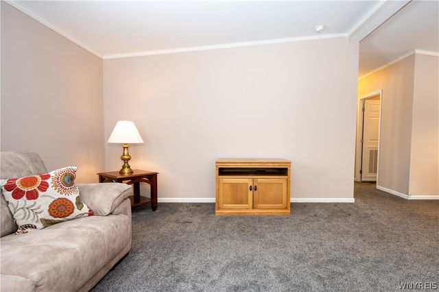 4597 Leytonstone Avenue, Clarence, NY 14031