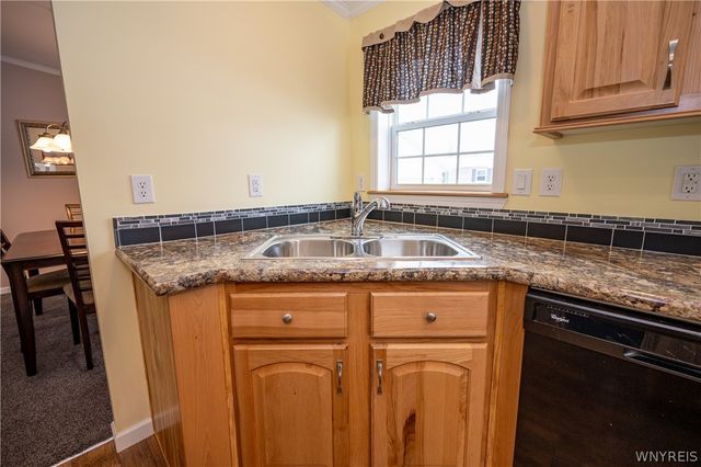 4597 Leytonstone Avenue, Clarence, NY 14031