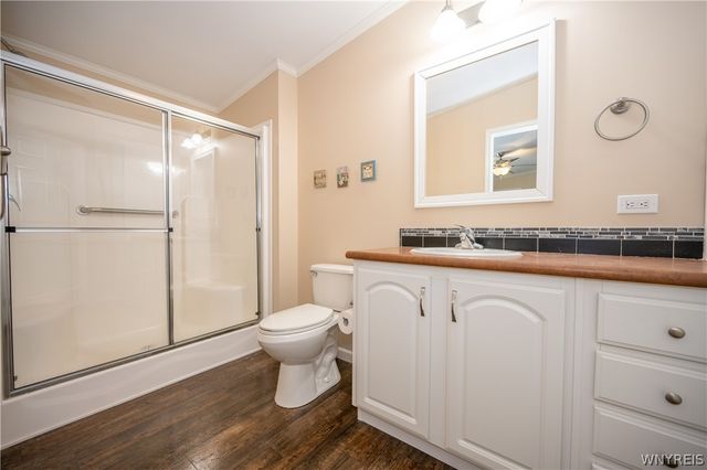 4597 Leytonstone Avenue, Clarence, NY 14031