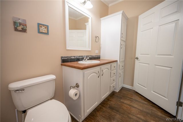 4597 Leytonstone Avenue, Clarence, NY 14031