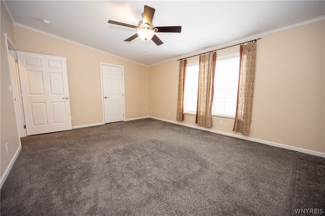 4597 Leytonstone Avenue, Clarence, NY 14031