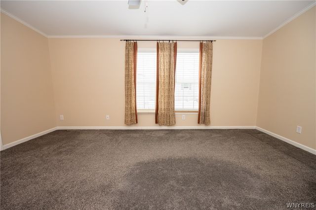 4597 Leytonstone Avenue, Clarence, NY 14031