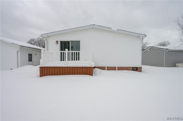 4597 Leytonstone Avenue, Clarence, NY 14031