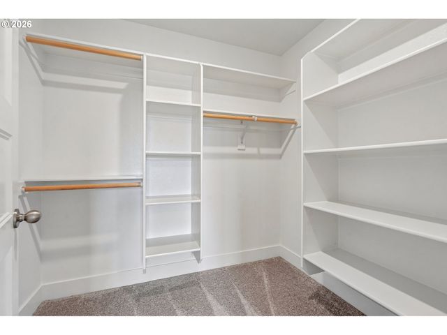 914 Nw 175TH Way, Ridgefield, WA 98642