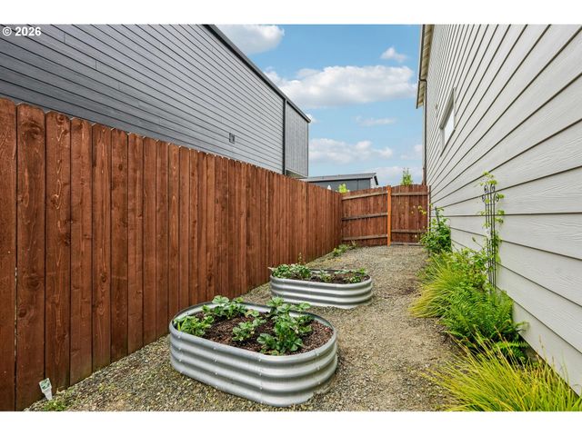 914 Nw 175TH Way, Ridgefield, WA 98642