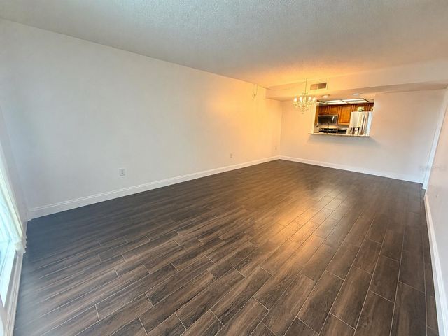 13602 S VILLAGE DRIVE 1106, Tampa, FL 33618