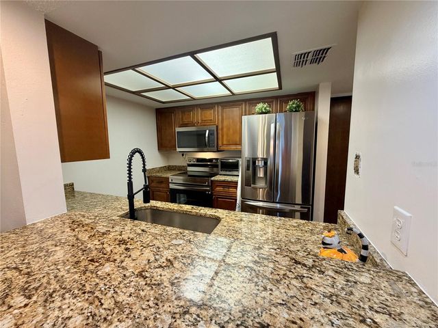 13602 S VILLAGE DRIVE 1106, Tampa, FL 33618