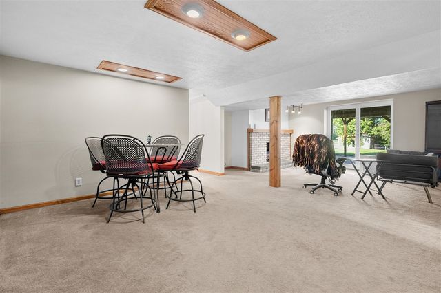 14941 S 1st Street, Schoolcraft, MI 49087