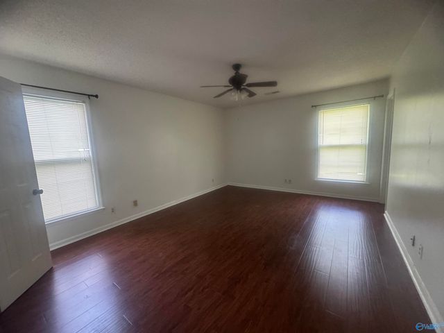 792 Seina Vista Drive, Madison, AL 35758