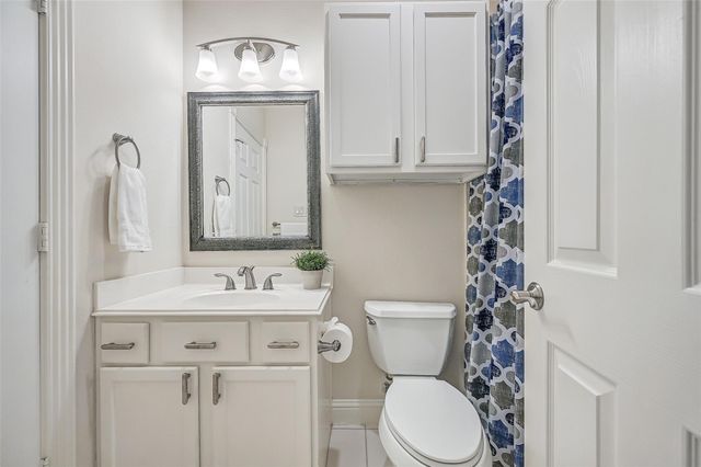 106 Charleston Street, Friendswood, TX 77546