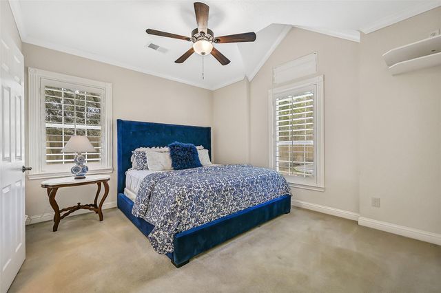 106 Charleston Street, Friendswood, TX 77546