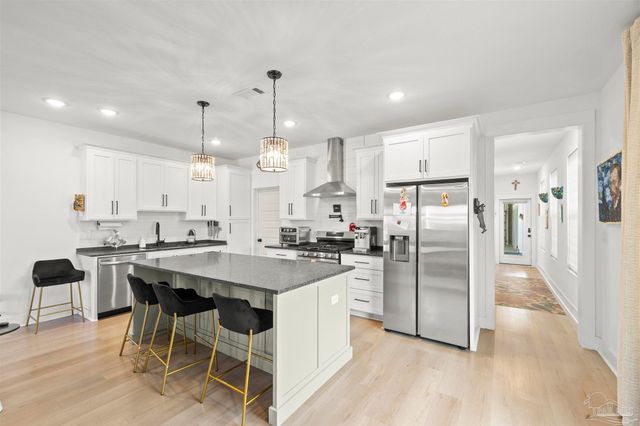 921 W Jackson St, Pensacola, FL 32501