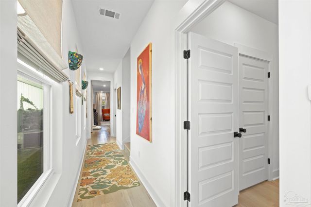 921 W Jackson St, Pensacola, FL 32501