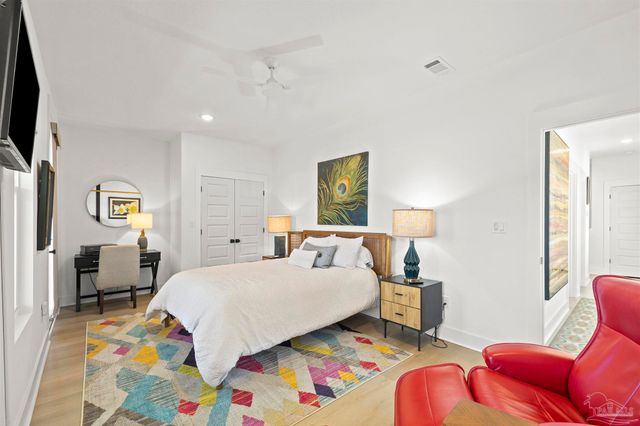 921 W Jackson St, Pensacola, FL 32501