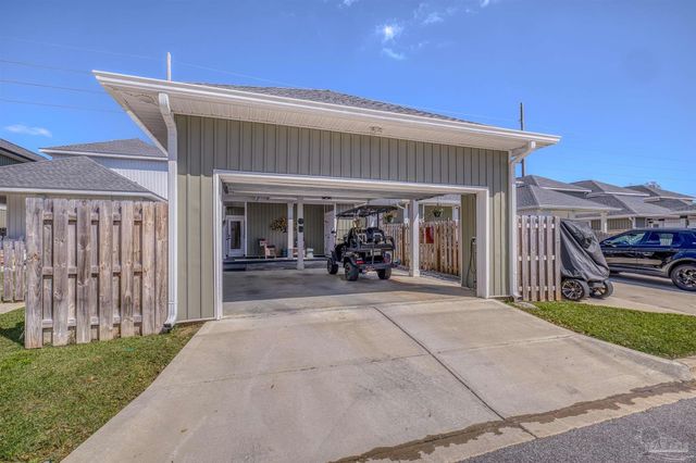 921 W Jackson St, Pensacola, FL 32501