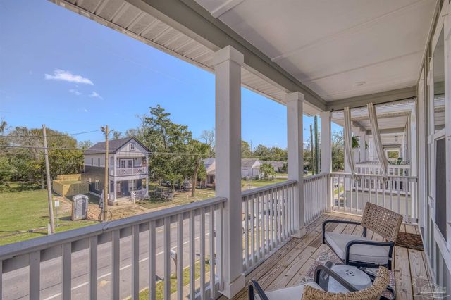921 W Jackson St, Pensacola, FL 32501