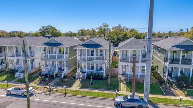 921 W Jackson St, Pensacola, FL 32501