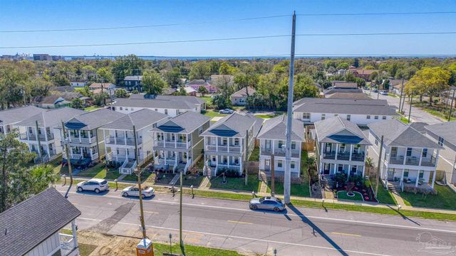 921 W Jackson St, Pensacola, FL 32501